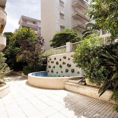 Salou Arquus Center Apartment Exterior photo